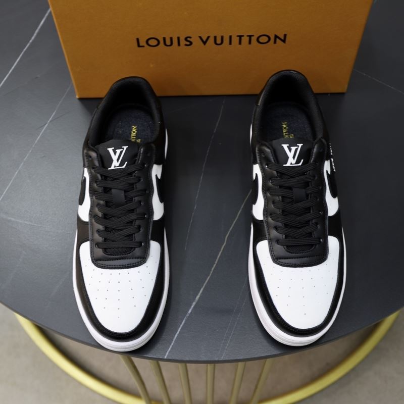 l**is V*t*n sneakers
